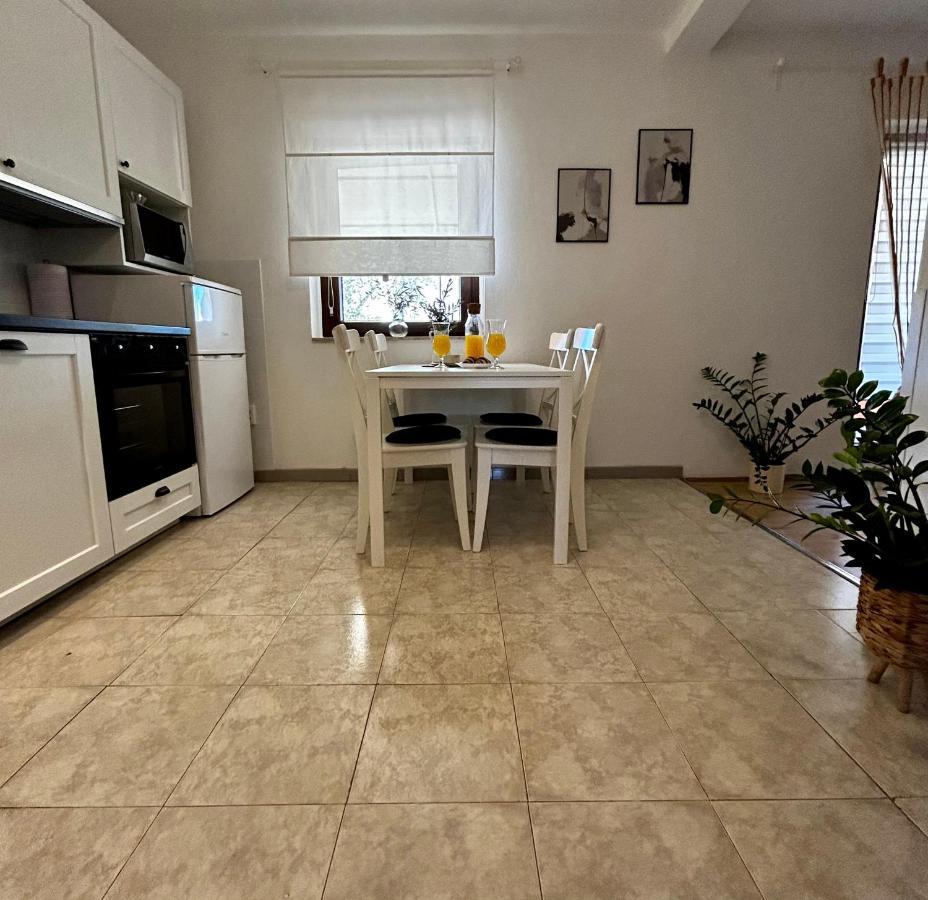 Appartement Elentoni à Fažana Extérieur photo